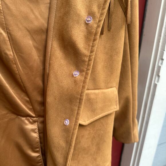 NWT Brown Faux Suede Western Fringe Boho Jacket, Lined, Studded Trim, Size XS - Picture 4 of 11